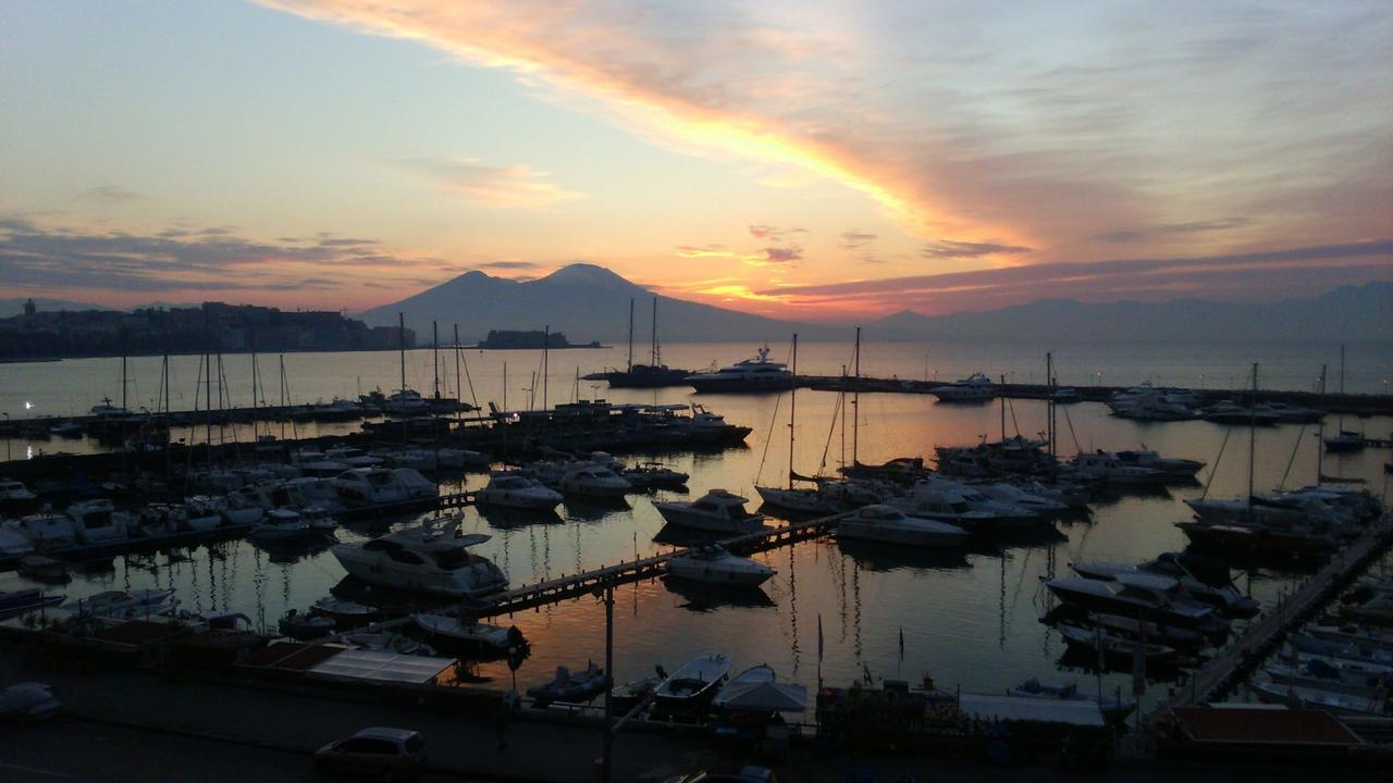 50 Suite Guesthouse Naples Extérieur photo