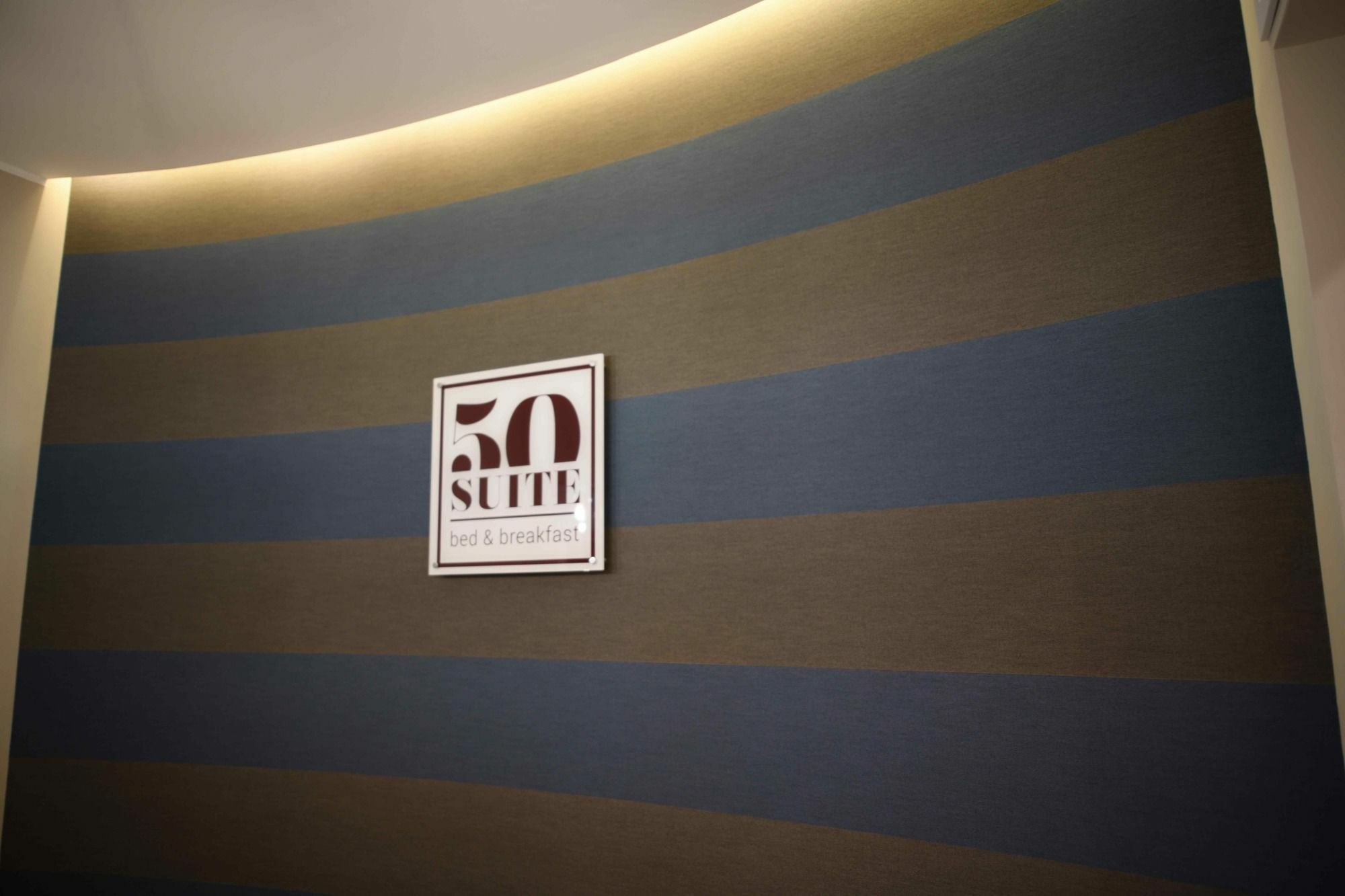 50 Suite Guesthouse Naples Extérieur photo